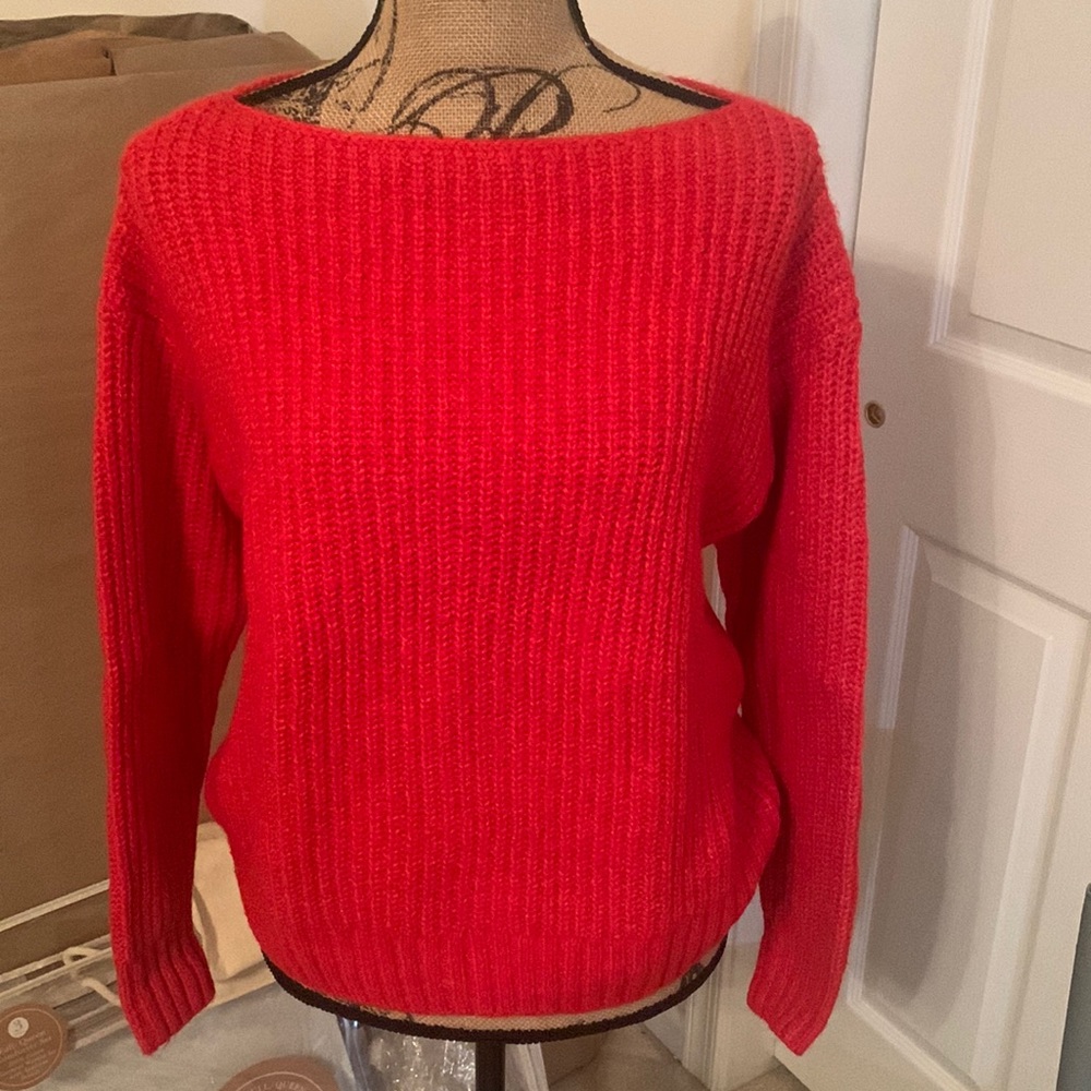 Women’s Beautiful Red Sweater